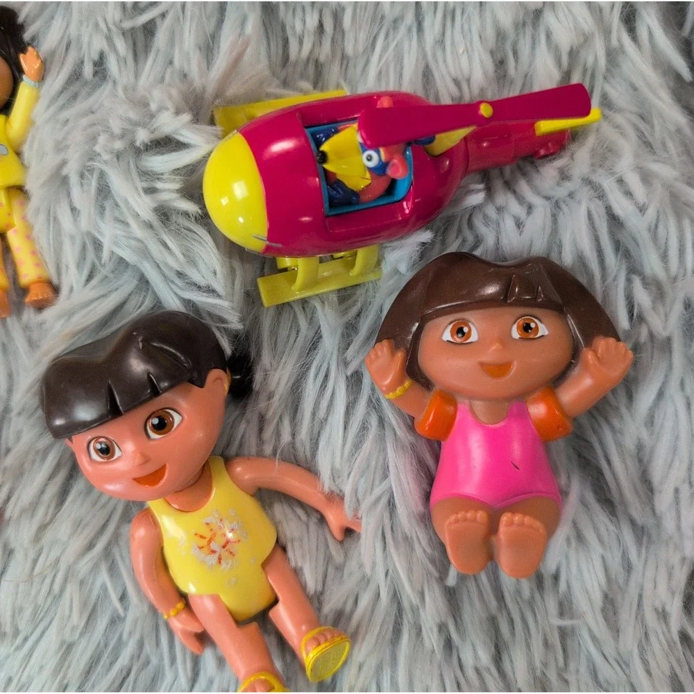 Vintage Dora the Explorer And Diego Lot of 23 Figures Toys Go Diego Go Play